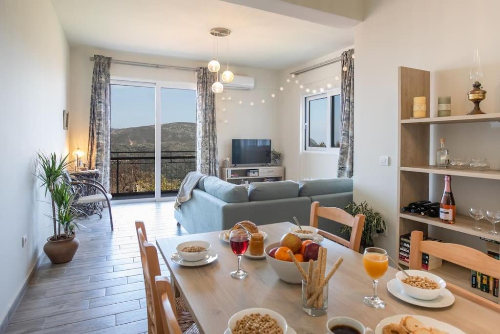 O Palaios Fournos Tou Andrea Apartment อาร์กอสโตลี ภายนอก รูปภาพ