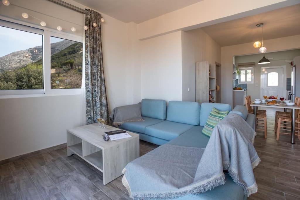 O Palaios Fournos Tou Andrea Apartment อาร์กอสโตลี ภายนอก รูปภาพ