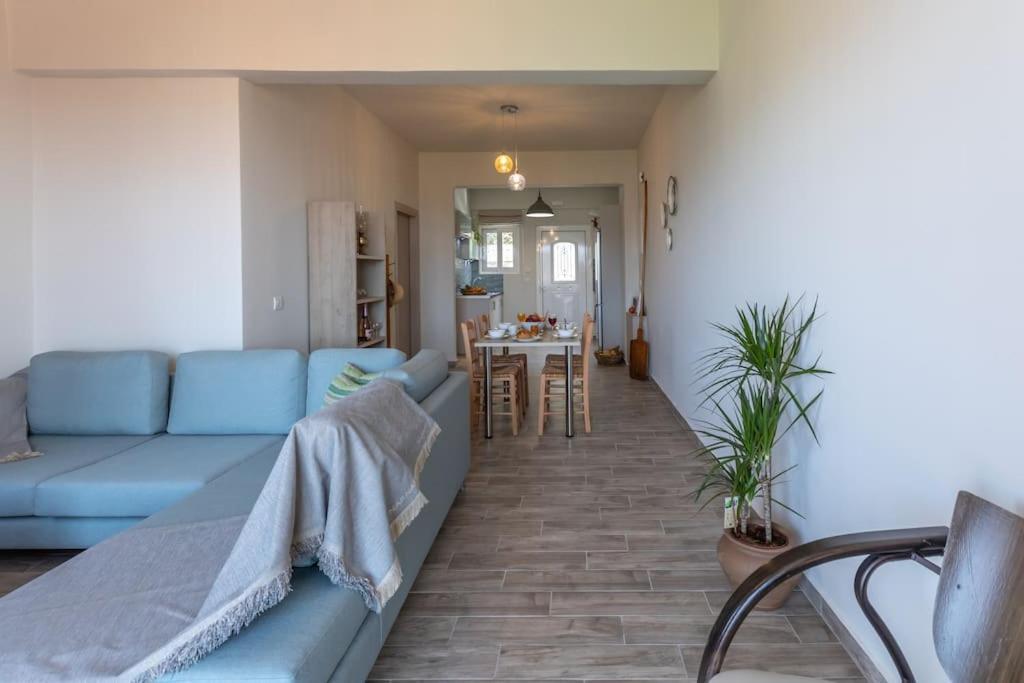 O Palaios Fournos Tou Andrea Apartment อาร์กอสโตลี ภายนอก รูปภาพ